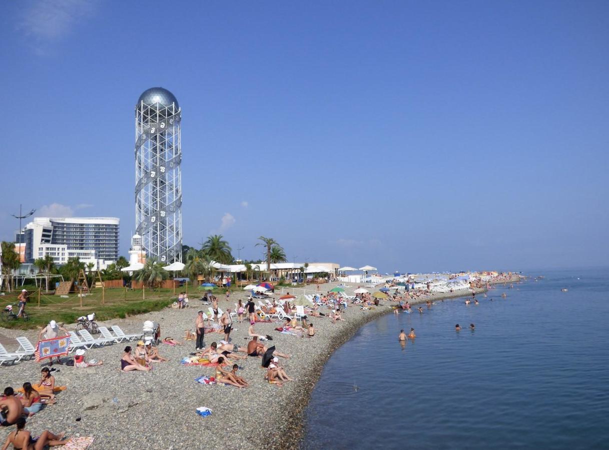 Apartment On Melashvili 24 Batumi Exteriör bild