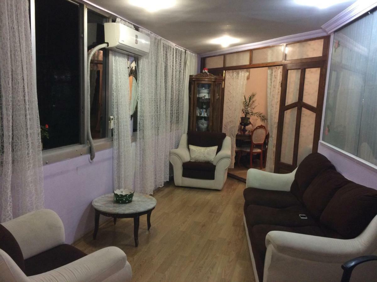 Apartment On Melashvili 24 Batumi Exteriör bild